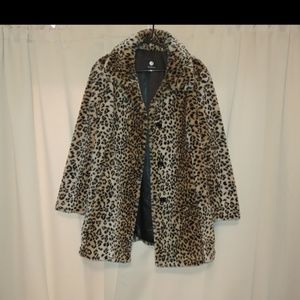 Faux Fur Leopard Print Coat